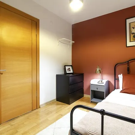 Apartment Comfy And Unique Designed